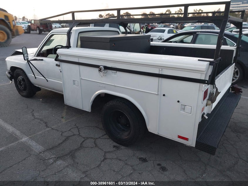 1987 Toyota Pickup Cab Chassis Rn55 VIN: JT5RN55TXH7013491 Lot: 38961601