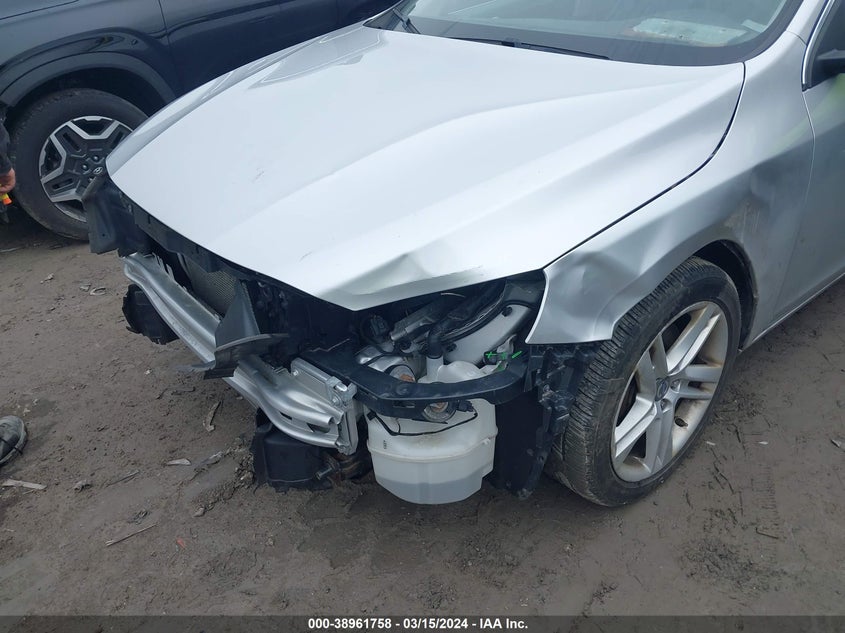 2015 VOLVO S60 T5 PREMIER - YV1612TK0F1335207