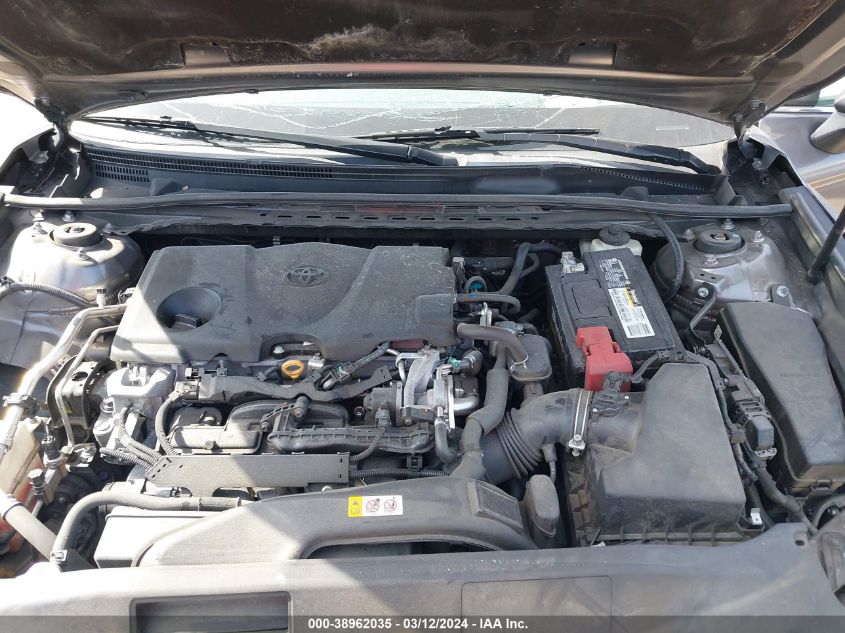 4T1B11HK8JU102833 2018 Toyota Camry Le