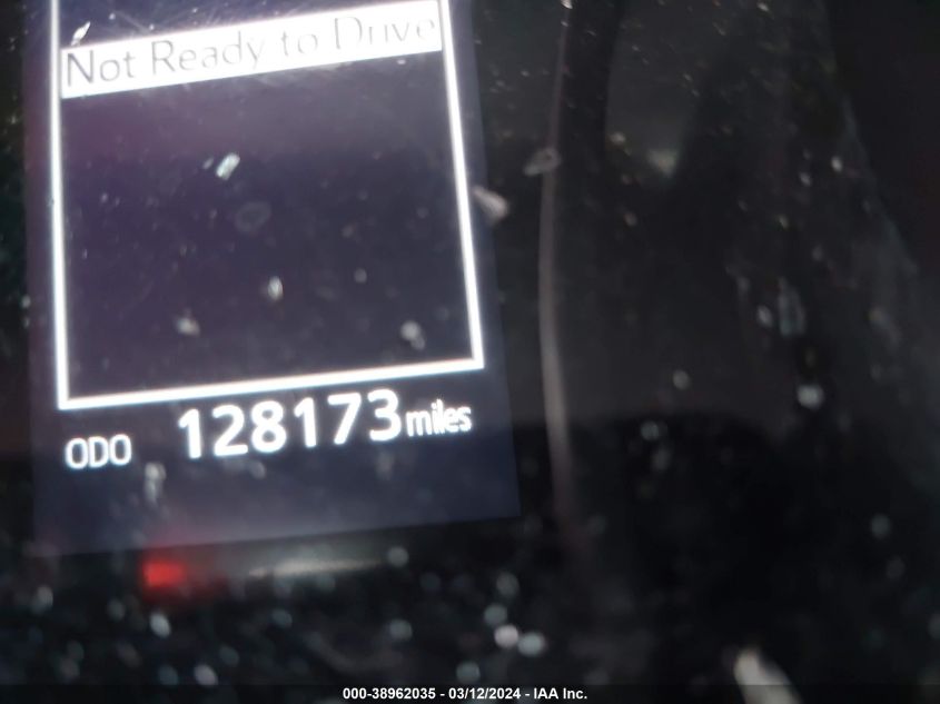 4T1B11HK8JU102833 2018 Toyota Camry Le