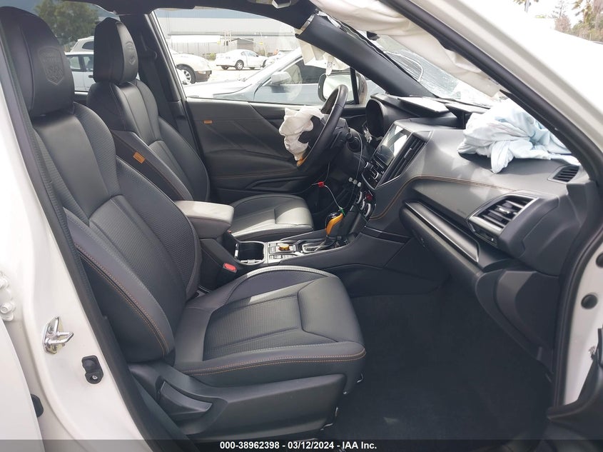 2022 SUBARU FORESTER 2.5L H-4 DI, DOHC, V(VIN: JF2SKAMC7NH512345