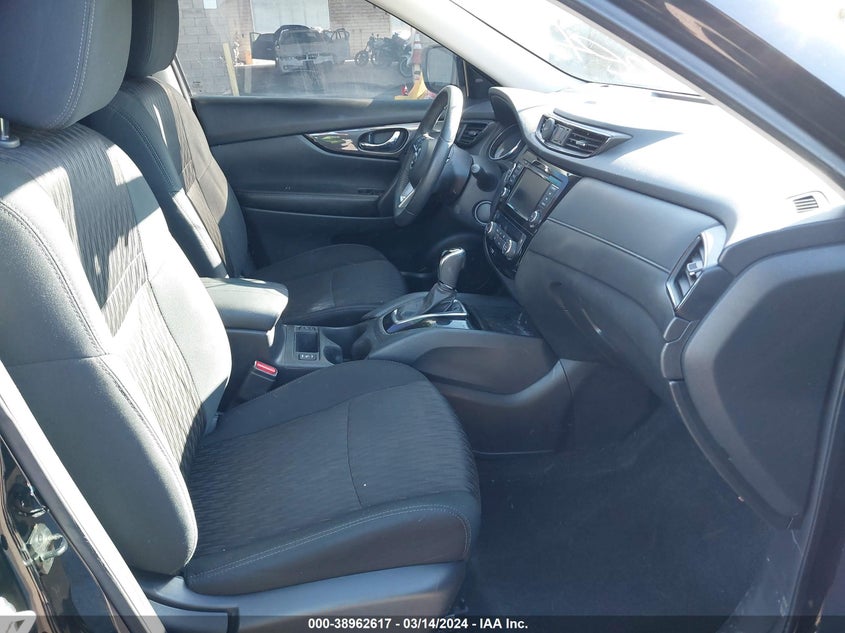 VIN 5N1AT2MV2KC700287 2019 NISSAN ROGUE S/SL/SV