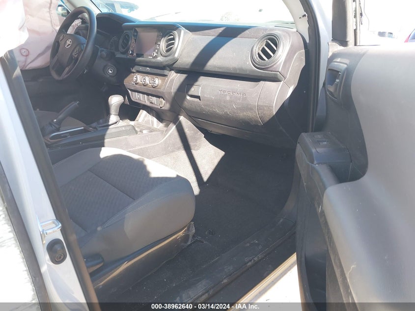 2022 TOYOTA TACOMA DOUBLE CAB/SR/SR5 - 3TYAX5GN2NT034836