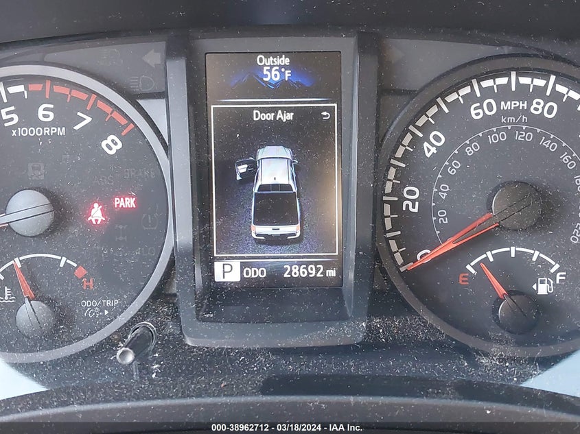 2021 TOYOTA TACOMA DOUBLE CAB/SR/SR5 - 3TYAX5GN1MT013135