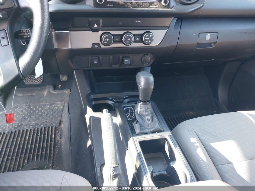 2021 TOYOTA TACOMA DOUBLE CAB/SR/SR5 - 3TYAX5GN1MT013135