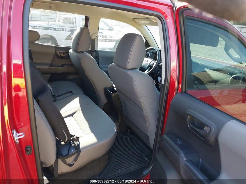 2021 TOYOTA TACOMA DOUBLE CAB/SR/SR5 - 3TYAX5GN1MT013135