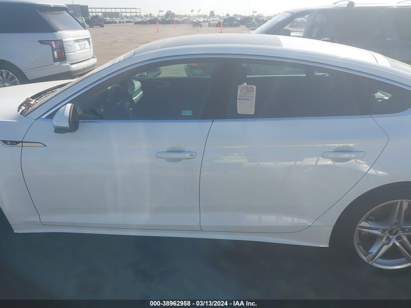 2021 Audi A5 Sportback Premium 45 Tfsi Quattro S Tronic VIN: WAUDACF54MA062582 Lot: 38962958