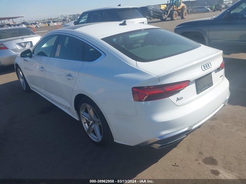 2021 Audi A5 Sportback Premium 45 Tfsi Quattro S Tronic VIN: WAUDACF54MA062582 Lot: 38962958