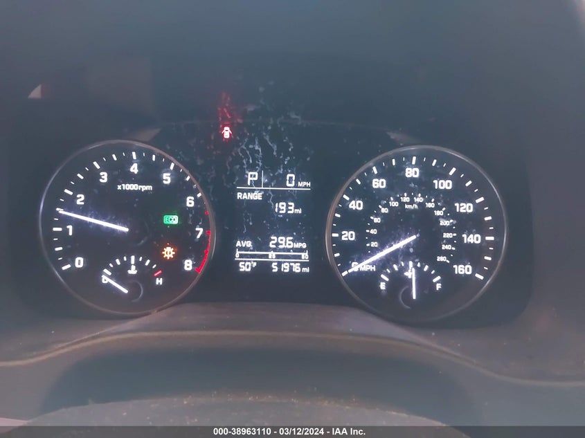 VIN KMHD74LF2JU580894 2018 HYUNDAI ELANTRA SE