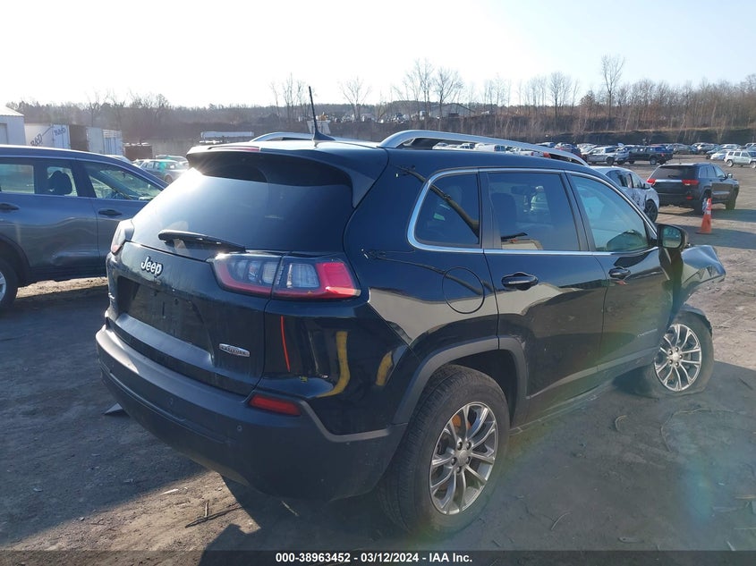 VIN 1C4PJMLB6KD390131 2019 JEEP CHEROKEE LATITUDE PLUS 4X4