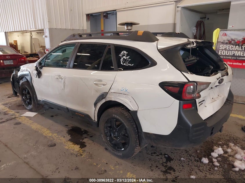 2022 SUBARU OUTBACK 2.4L H-4 DI, DOHC, V(VIN: 4S4BTGUDXN3252829