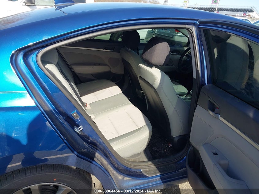2017 HYUNDAI ELANTRA SE - 5NPD84LFXHH076888