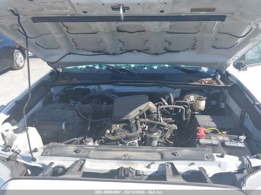 2017 TOYOTA TACOMA SR - 5TFRX5GNXHX096157