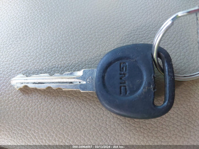 2013 GMC SIERRA 2500HD SLT - 1GT121E82DF148351