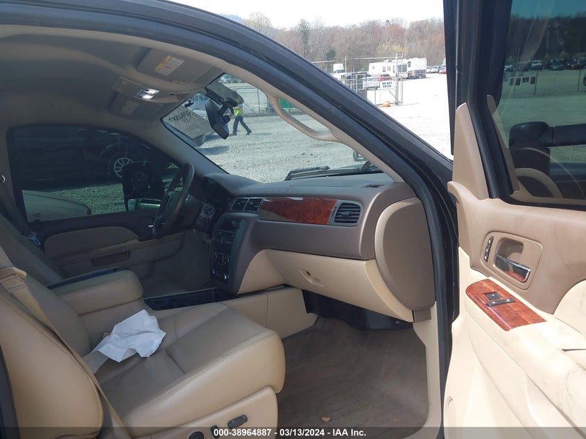 2013 GMC SIERRA 2500HD SLT - 1GT121E82DF148351