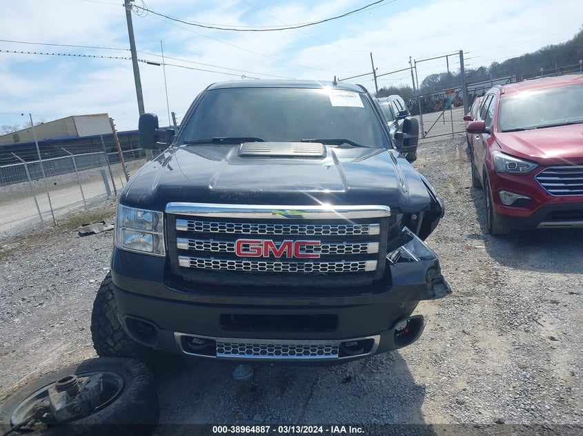 2013 GMC SIERRA 2500HD SLT - 1GT121E82DF148351