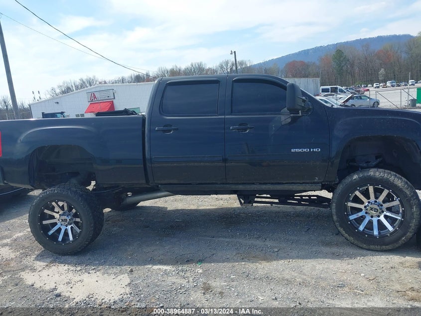 2013 GMC SIERRA 2500HD SLT - 1GT121E82DF148351