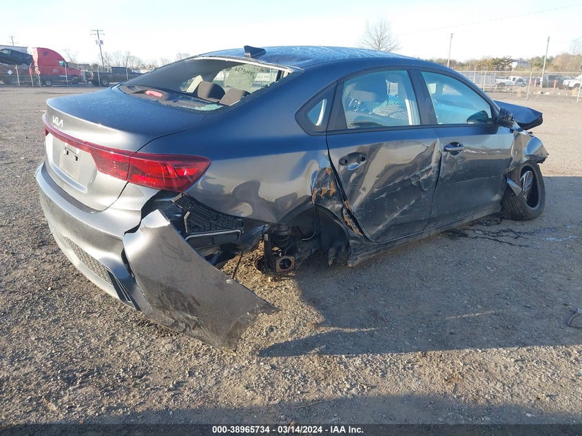 VIN 3KPF24AD8PE616771 2023 KIA FORTE LXS