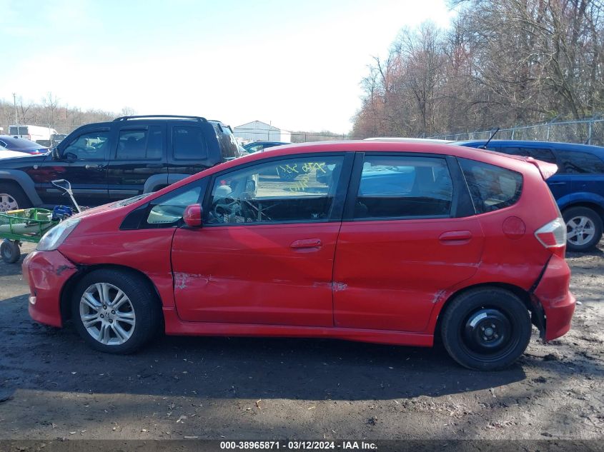 2011 Honda Fit Sport VIN: JHMGE8H5XBC026622 Lot: 38965871