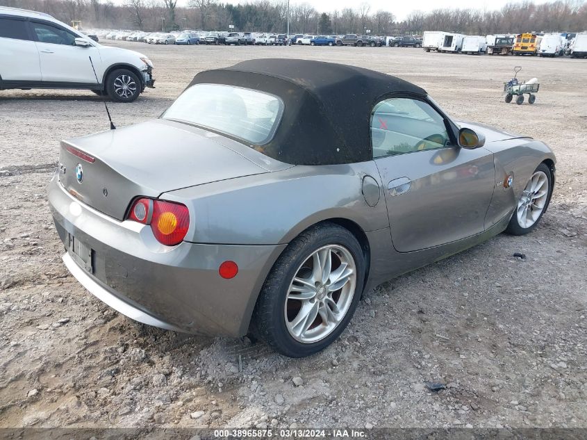 2003 BMW Z4 2.5I VIN: 4USBT33413LR60697 Lot: 38965875