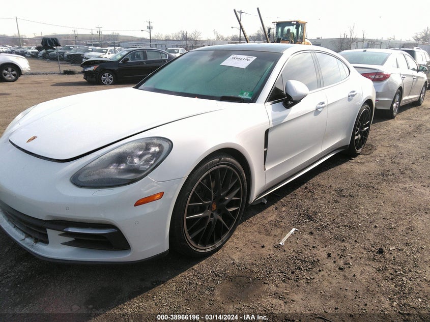 2018 PORSCHE PANAMERA 4 - WP0AA2A78JL105359
