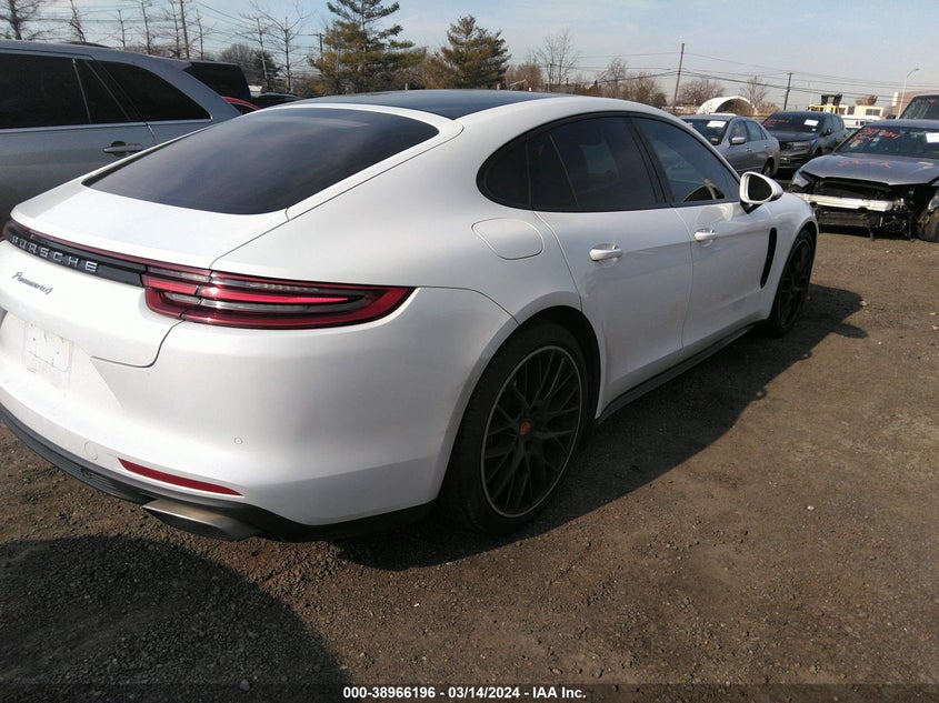 2018 PORSCHE PANAMERA 4 - WP0AA2A78JL105359