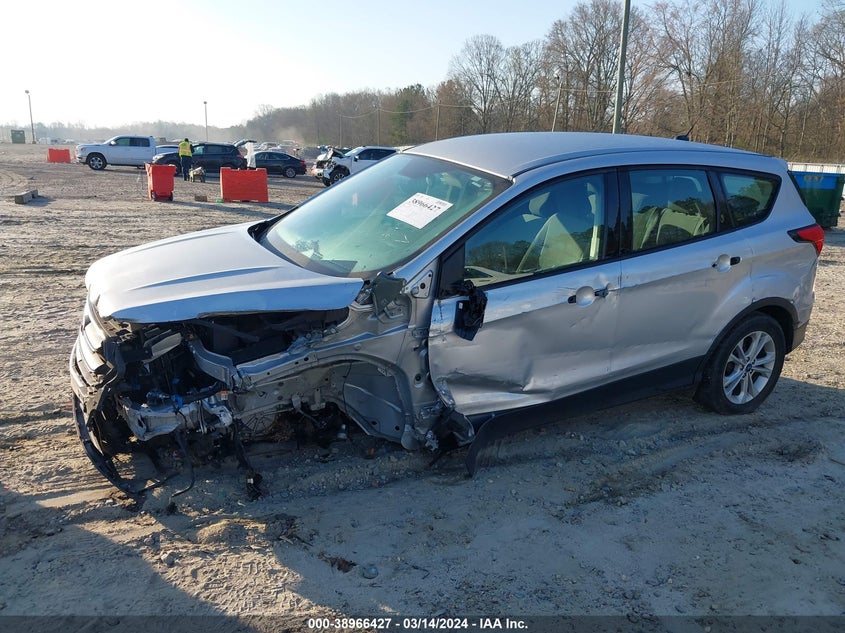 VIN 1FMCU0F70KUB93442 2019 FORD ESCAPE S