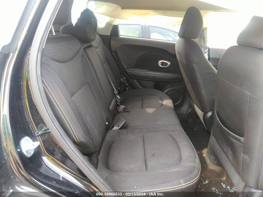 2016 KIA SOUL + - KNDJP3A59G7382364