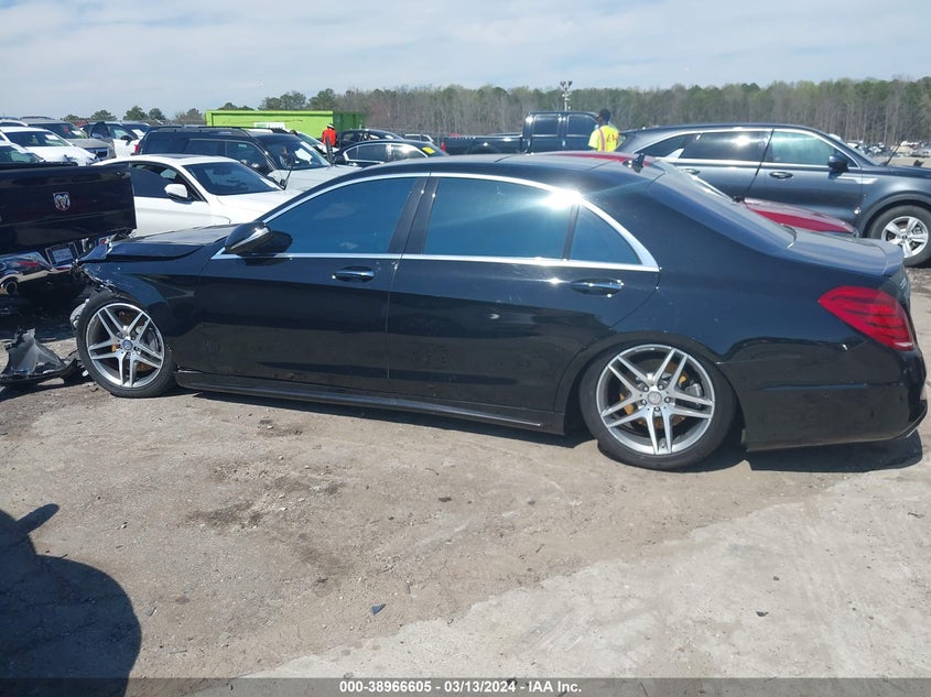 2015 MERCEDES-BENZ S 550 4MATIC - WDDUG8FB6FA179481
