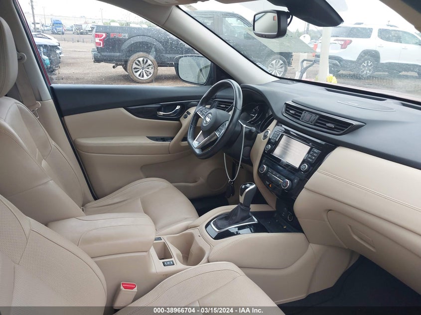 2017 NISSAN ROGUE SL - JN8AT2MT5HW405540
