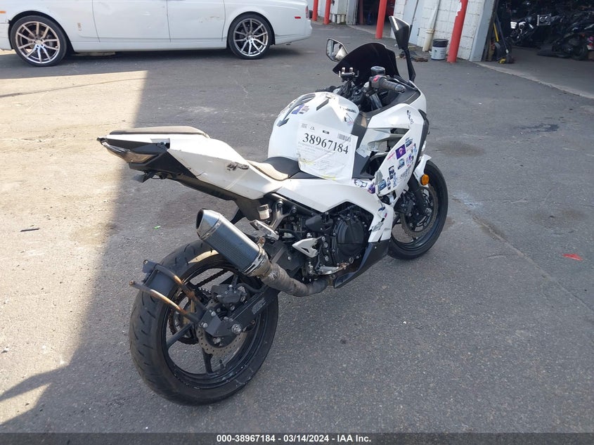 VIN JKAEXKG14LDA72454 2020 KAWASAKI EX400
