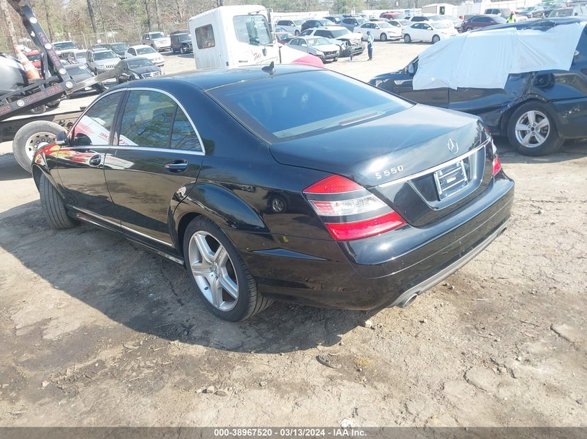 2008 Mercedes-Benz S 550 VIN: WDDNG71X98A231027 Lot: 38967520