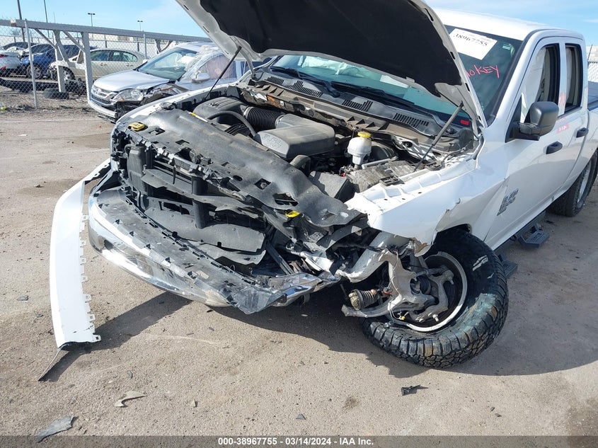 2019 RAM 1500 CLASSIC TRADESMAN - 1C6RR7FG7KS500939