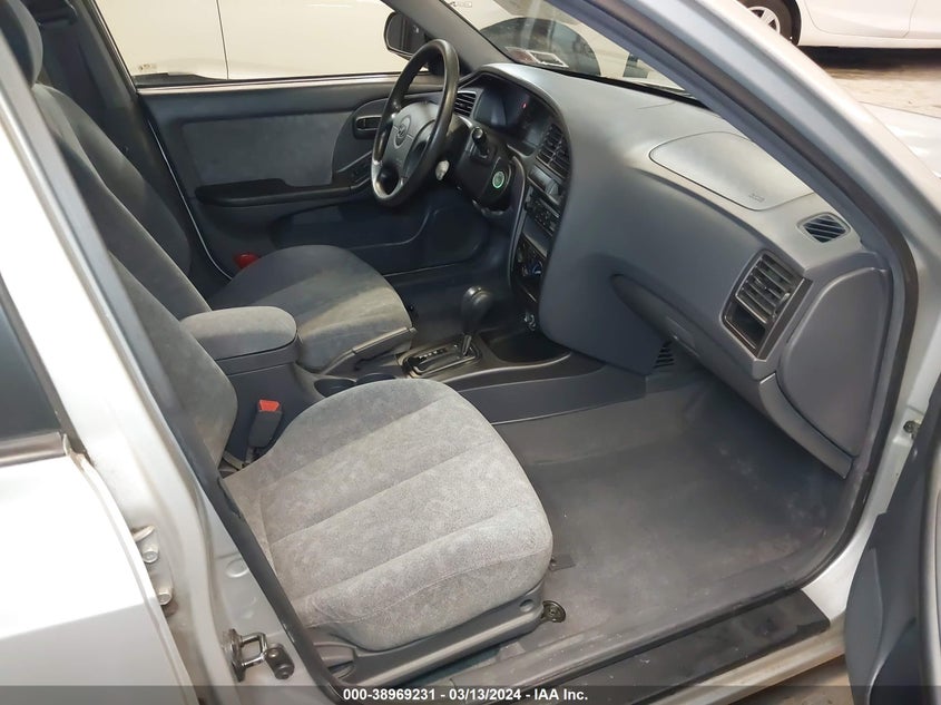 2002 Hyundai Elantra Gls VIN: KMHDN45D92U302013 Lot: 38969231