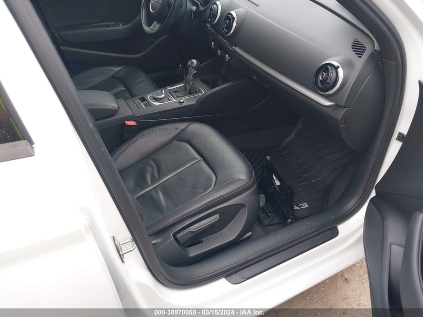 2016 Audi A3 1.8T Premium VIN: WAUA7GFF1G1065882 Lot: 38970050