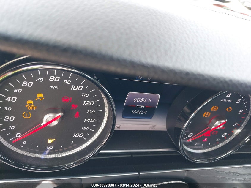 2018 MERCEDES-BENZ E 300 VIN: WDDZF4JB1JA473792