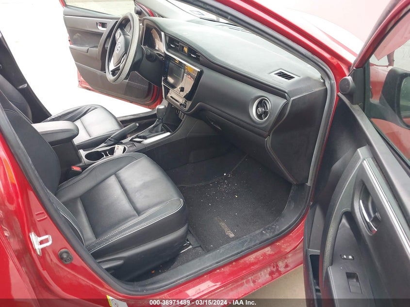 2019 TOYOTA COROLLA L/LE/XLE/SE/XSE - 5YFBURHE1KP924425