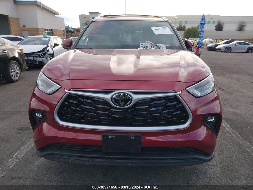 2023 TOYOTA HIGHLANDER VIN: 5TDKDRAH1PS039550