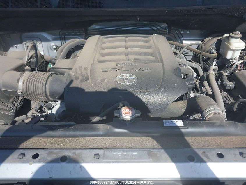 5TFUY5F12JX723445 2018 Toyota Tundra Sr5 5.7L V8