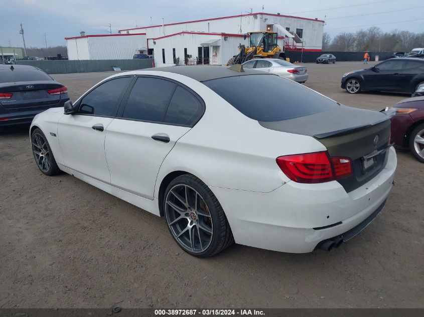 2011 BMW 528I VIN: WBAFR1C55BC260826 Lot: 38972687