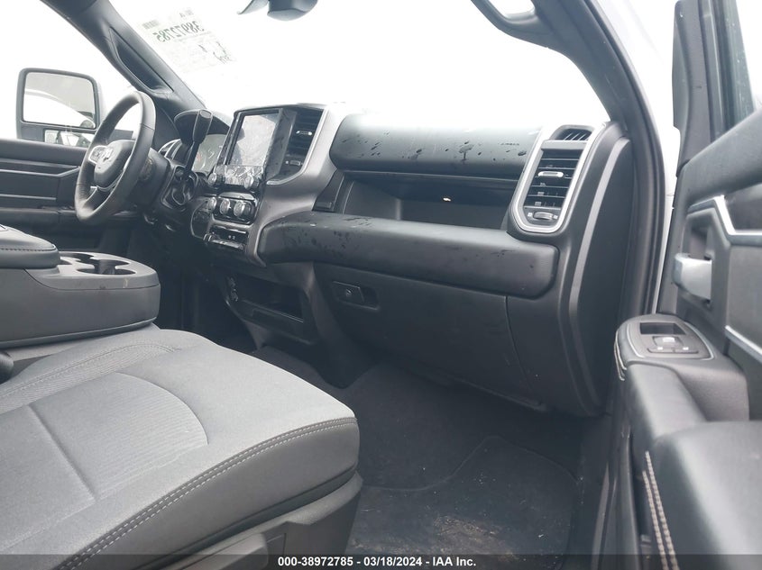 2024 RAM 2500 BIG HORN  4X4 6'4 BOX - 3C6UR5DL4RG153828