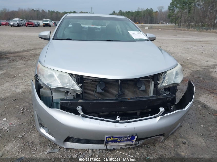 2014 TOYOTA CAMRY XLE - 4T4BF1FK3ER361925