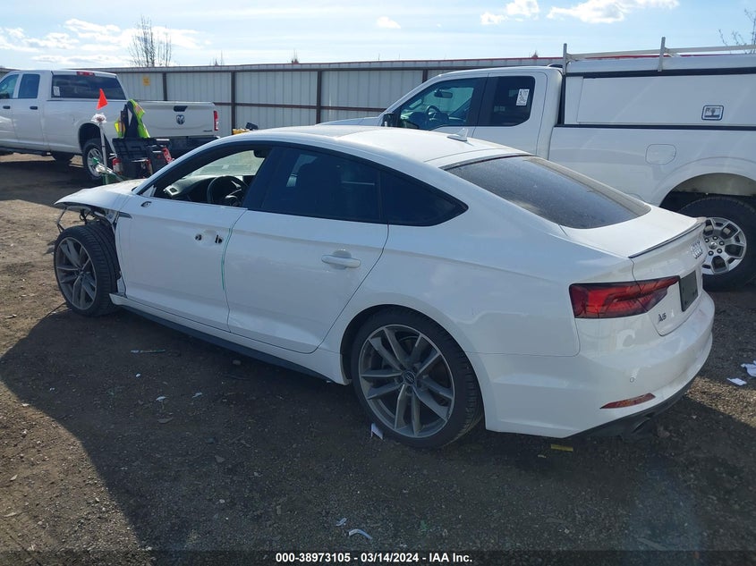 2019 AUDI A5 45 PREMIUM - WAUFNCF54KA047073
