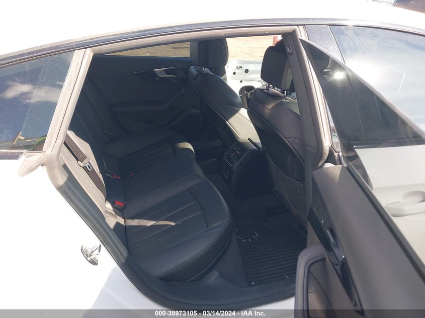 2019 AUDI A5 45 PREMIUM - WAUFNCF54KA047073