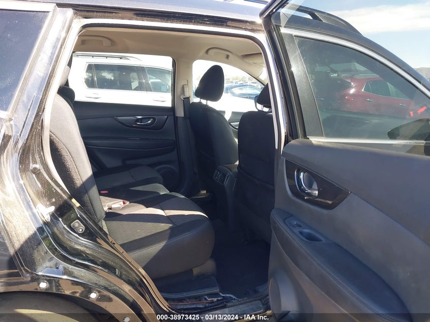 VIN 5N1AT2MT6JC746394 2018 NISSAN ROGUE SV