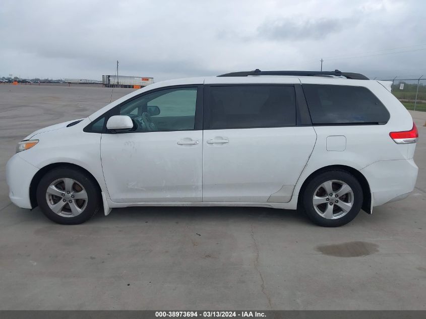 5TDKK3DC1ES468946 2014 TOYOTA SIENNA, photo no. 14