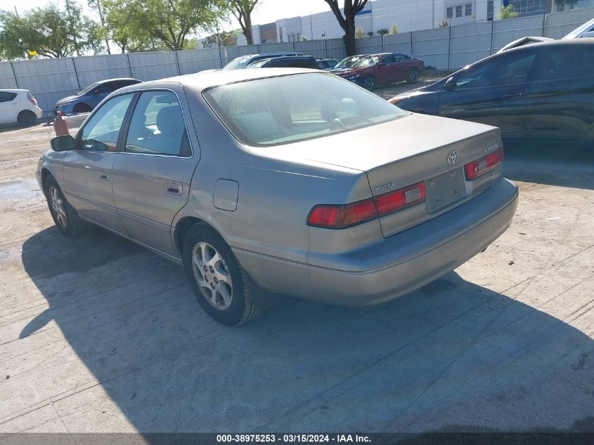 4T1BF22K3XU079731 | 1999 TOYOTA CAMRY