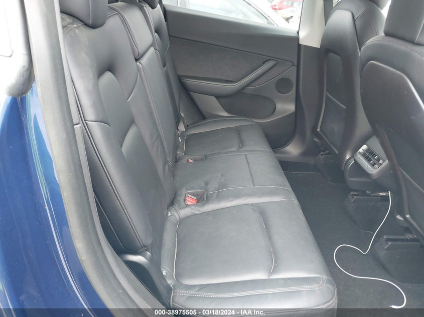 VIN 5YJYGDEE5LF031762 2020 TESLA MODEL Y
