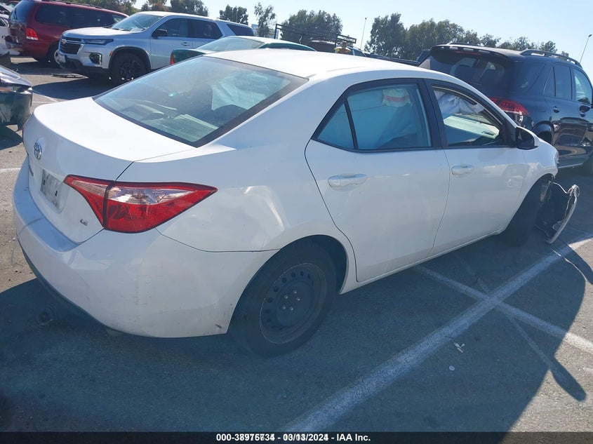 2017 TOYOTA COROLLA LE - 5YFBURHEXHP642681