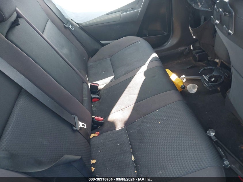 2017 TOYOTA COROLLA LE - 5YFBURHEXHP642681